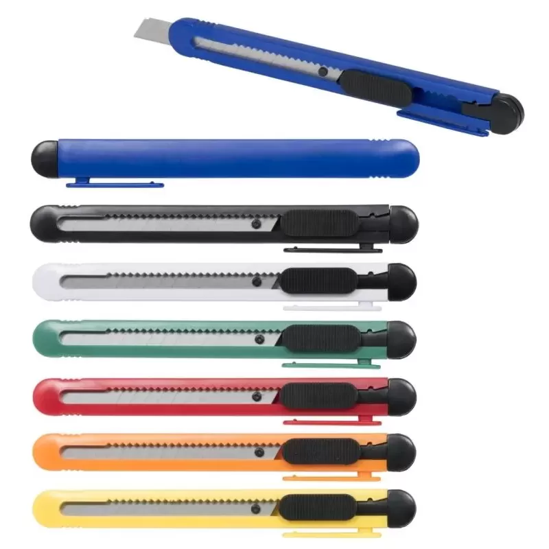 Nóż do tapet i kartonów