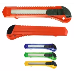 Nóż do tapet i kartonów