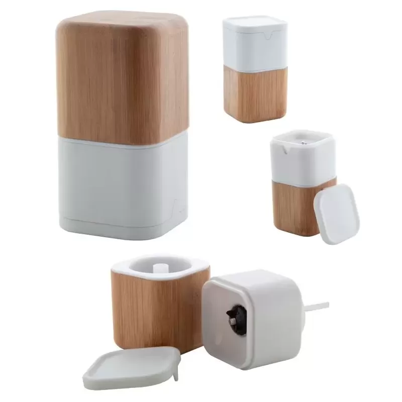 Młynek do soli i pieprzu